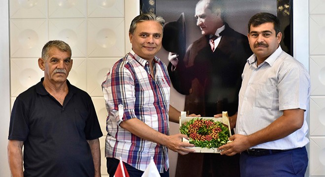 Muratpaşa'dan çelenk üreticilerine destek