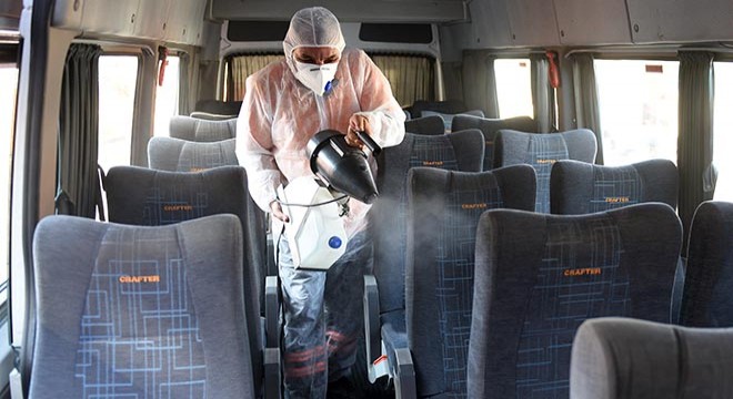 Muratpaşa'dan servis araçlarına dezenfekte