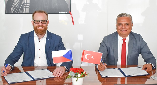 Muratpaşa ve Prag 6 belediyeleri kardeş şehir oldu