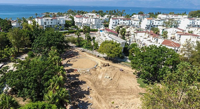 Muratpaşa Örnekköy Parkı nı yeniliyor