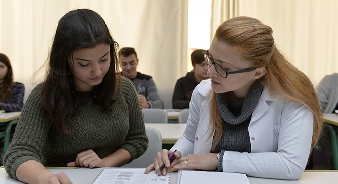 Muratpaşa dan depremzede öğrencilere YKS desteği