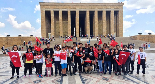 Muratpaşalı öğrenciler Anıtkabir'de