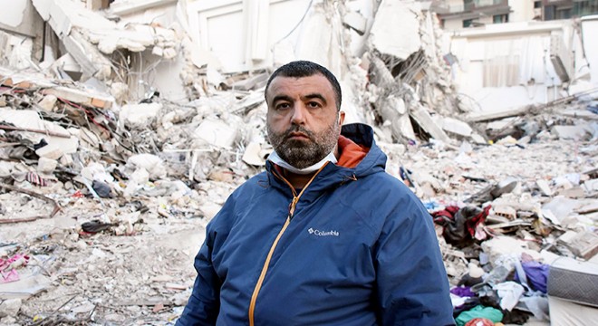 Müteahhit 'Depreme dayanıklı, dışarı çıkmayın' dedi, 2 blok yıkıldı
