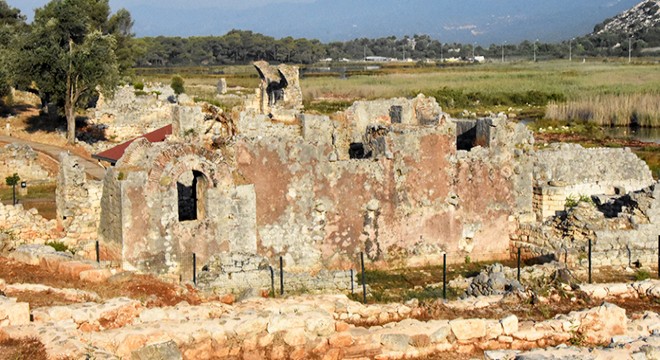 Myra ve Andriake'de 10'uncu yıl kazıları