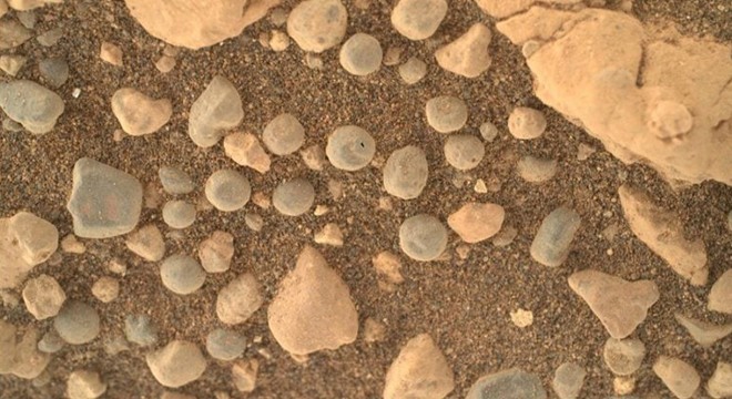 NASA gizemli Mars küreleri keşfetti