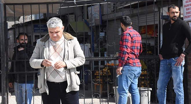 Nakliyeciler Sitesi'nde 'sosyal mesafe' hala uygulanmıyor