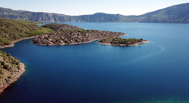 Nemrut Krater Gölü ne ziyaretler başladı