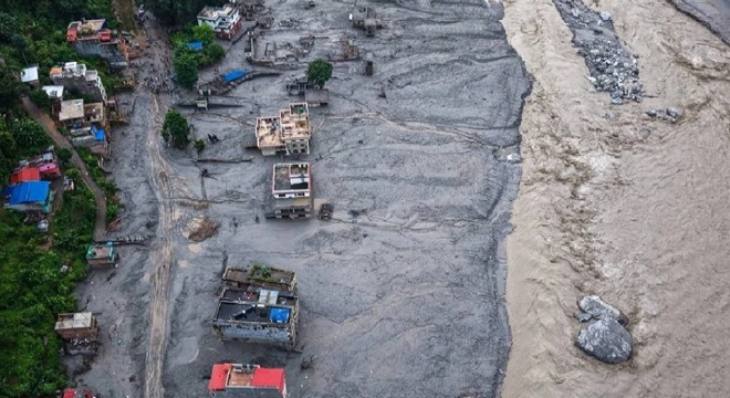 Nepal'deki selde can kaybı 626'ya yükseldi