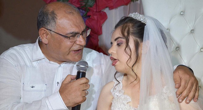 Neslihan'ın gelinlik giyme hayali gerçek oldu