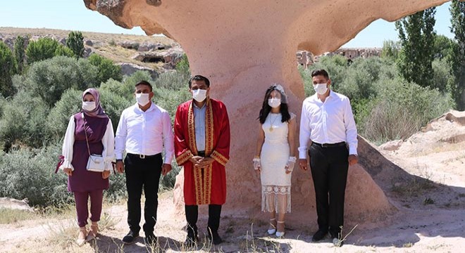 Nevşehir'de tarihi ören yerinde nikah