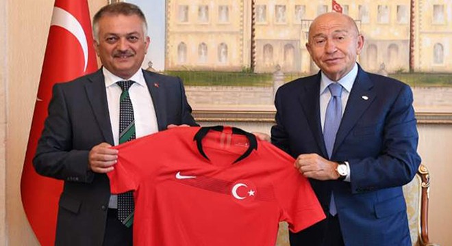 Nihat Özdemir'den Vali Ersin Yazıcı'ya ziyaret