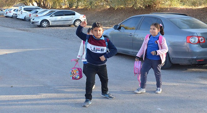 O okulda özel öğrenciler derste