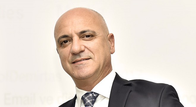 OSB'de 'Kadınlar Günü' çiçeklerle kutlandı