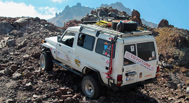 Off-Road motor sporları tutkunları Erciyes te buluştu