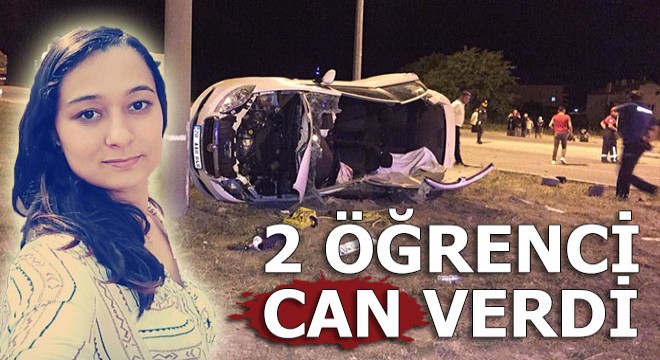 Öğrenciler kiraladığı araçla TIR'a çarptı; 2 ölü, 5 yaralı