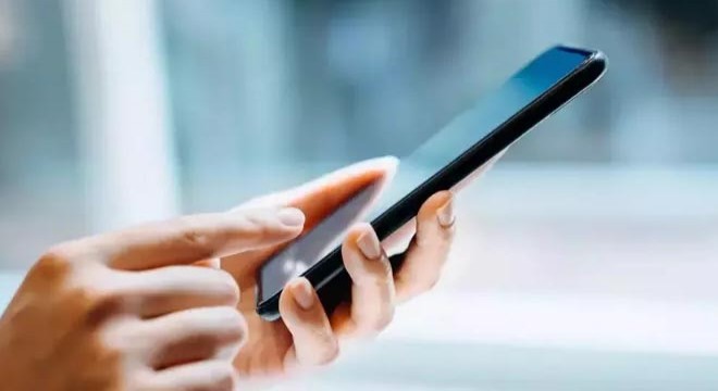 Öğrencilere telefon desteğinde şartlar belli oldu