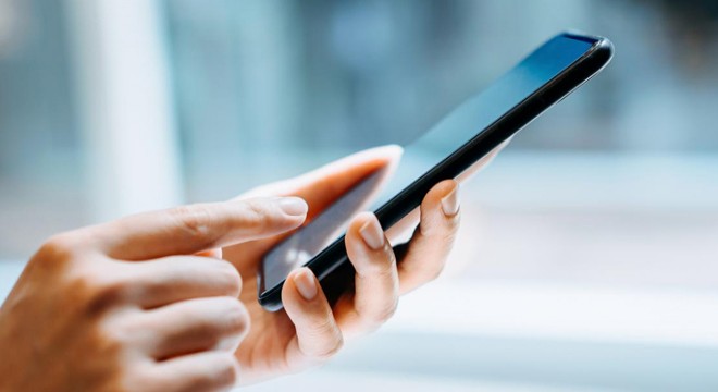 Öğrencilere telefon ve bilgisayar desteği Resmi Gazete'de