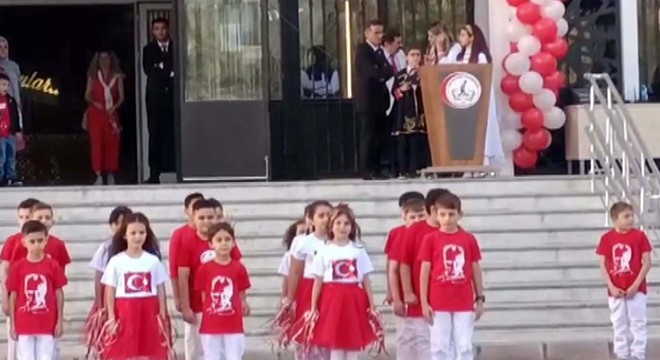 Öğrencisini ötekileştiren öğretmene kınama ve yer değiştirme cezası
