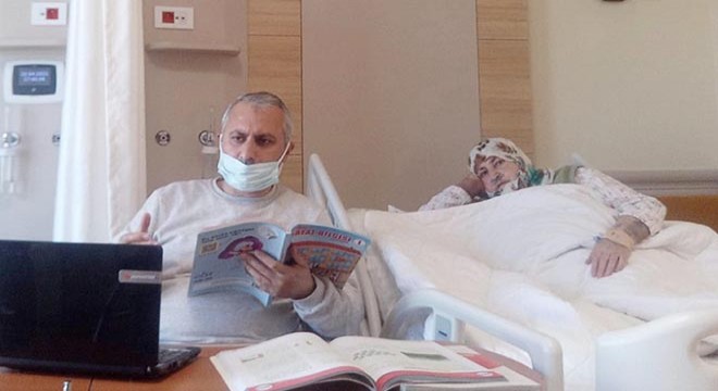 Öğretmenin görev aşkı, hastane odasını sınıfa çevirdi