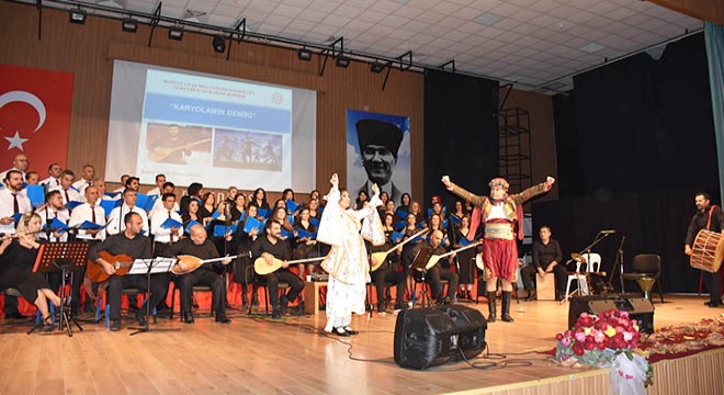 Öğretmenler Korosu'ndan ilk konser