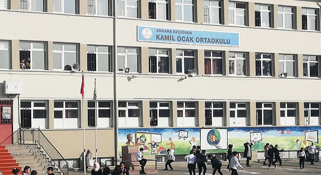 Okulda fenalaşan Mert, hayatını kaybetti