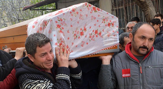 Öldürülen Emine Yıldız toprağa verildi
