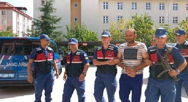 Önce dövüp, bıçakladılar sonra ormana götürüp silahla öldürdüler