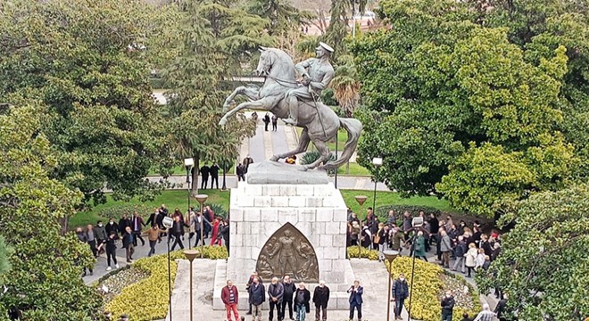 Onur Anıtı na saldıran kuzenlere 5 er yıl hapis