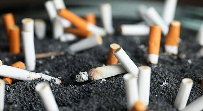 Ordu'da sigara içme yasağı uygulanan caddelerde denetim