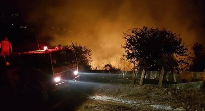 Orman yangını büyümeden söndürüldü