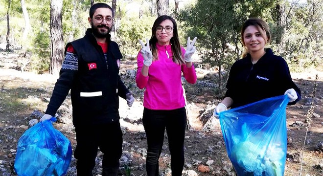 Ormanda çevre temizliği