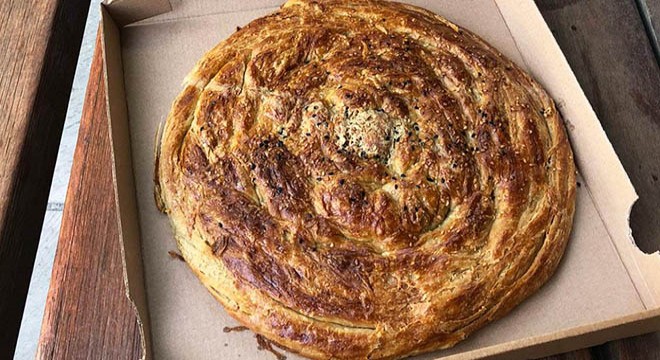 Orta Anadolu'nun yöresel lezzeti; tahinli pide