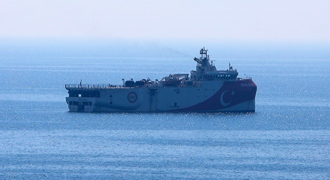 Oruç Reis, açığa demirledi