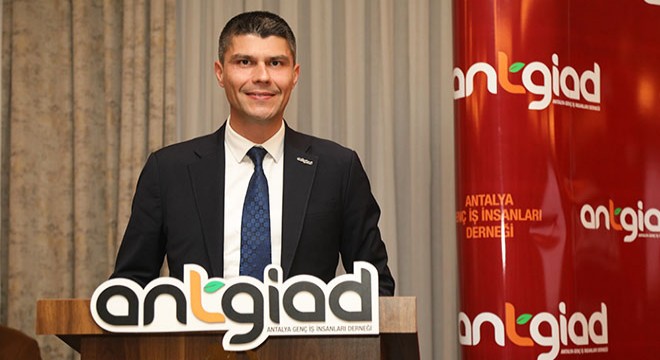 Osman Sert: Antalya odaklı siyaset yapacak vekiller istiyoruz