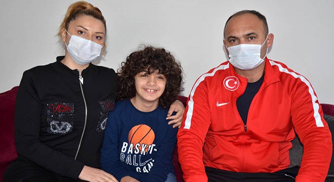 Otizmli çocuğu döven kargo görevlisinin serbest bırakılmasına itiraz