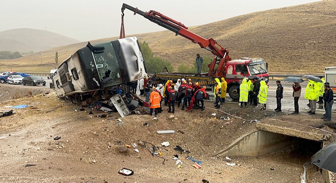 Otobüs kazasında ölü sayısı 8’e çıktı