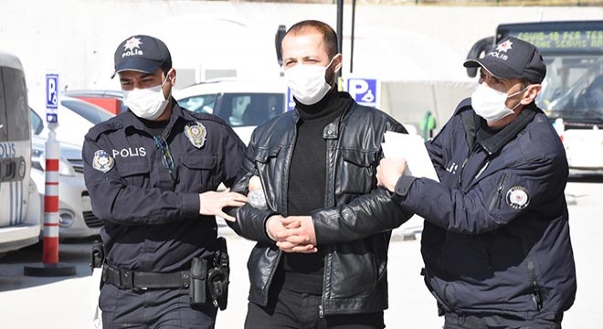 Otobüs şoförünü bıçakla yaralayan sanığa tahliye
