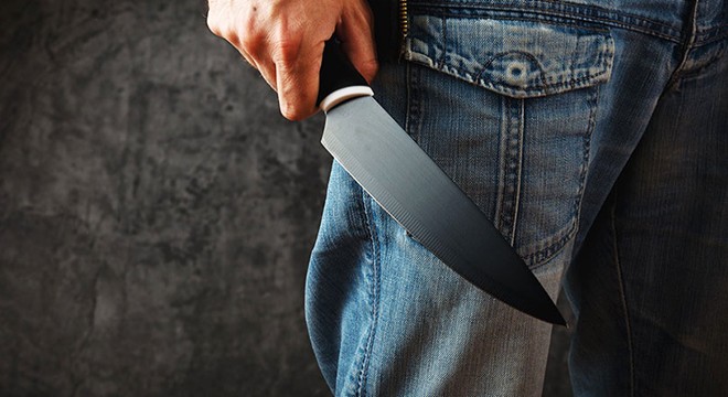 Otobüste 'koltuk' kavgası; şoför kulağından bıçaklandı