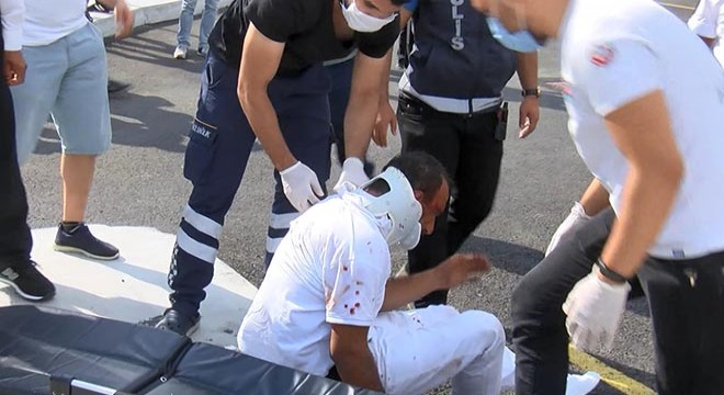 Otogarda dehşet; Dövüp otomobilden attılar