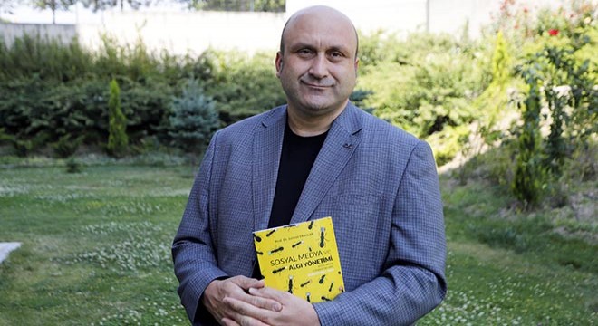 Otomobil almak isterken dolandırılan profesörden uyarı