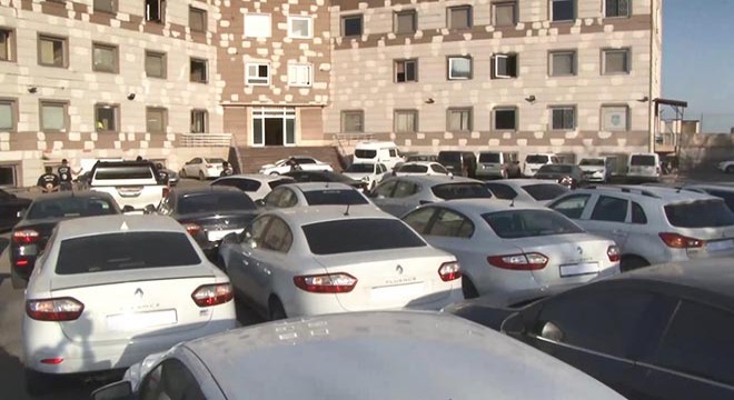 Otomobil hırsızlığı çetesine 15 tutuklama