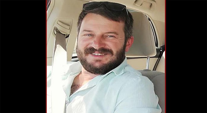 Otomobil tarlaya uçtu: 2 ölü