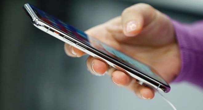 Otomobilde 275 adet kaçak cep telefonu ele geçirildi