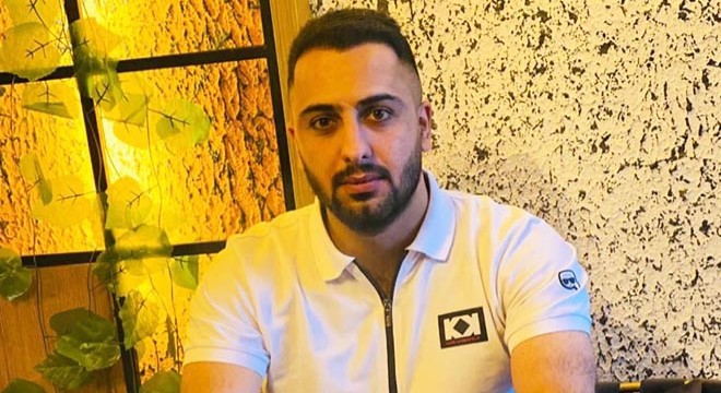 Otomobilde başından vurulmuş olarak ölü bulundu