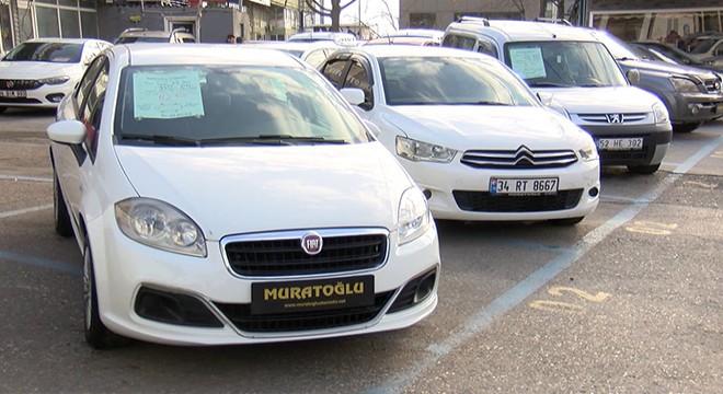 Otomobilde sıfır ile ikinci el arasında fiyat farkı açıldı