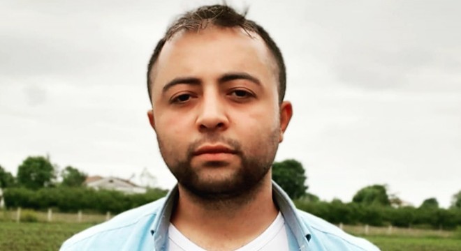 Otomobilin çarptığı bisikletli yaşamını yitirdi