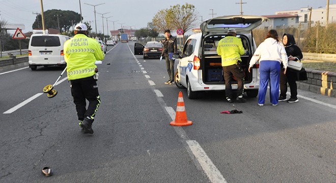 Otomobilin çarptığı yaya, kaldırıldığı hastanede öldü