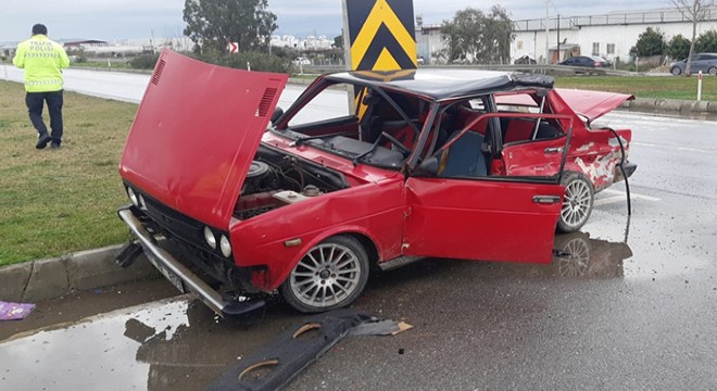 Otomobilinde uyuşturucu kullanma aparatı bulundu