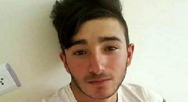 Otomobille çarpışan motosikletin sürücüsü öldü