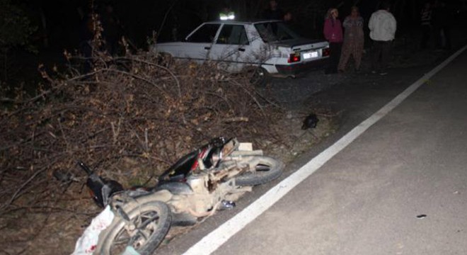 Otomobille motosiklet çarpıştı: 2 yaralı